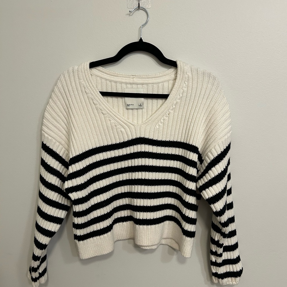Like New Abercrombie & Fitch Sweater